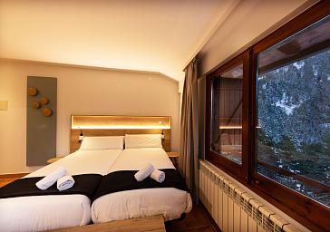 Double Twin Room